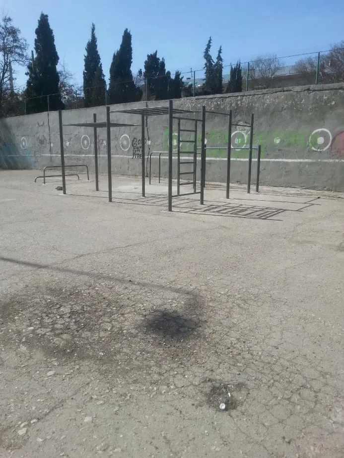 Klimmzugstange bei Calisthenics Park at Одесская улица, Севастополь – Foto 1 von 1