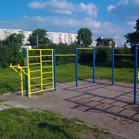 Calisthenics Park at проспект Тракторобудівників, Харків - thumbnail 2
