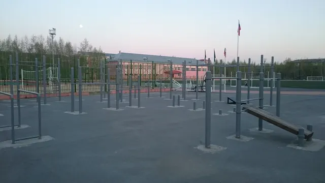 Calisthenics Park at Нефтяник, Нефтеюганск