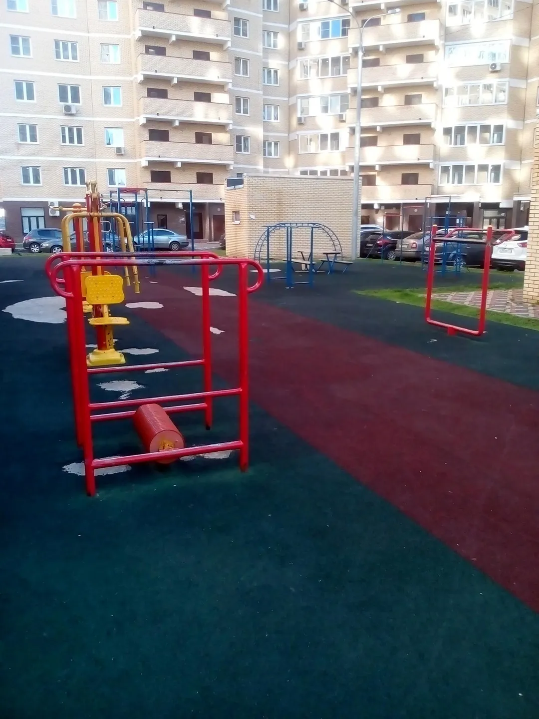 Parallel Gym Bars at Calisthenics Park at улица Куйбышева, Ступино – photo 2 of 4