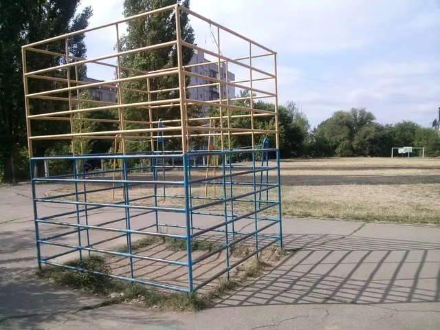 Calisthenics Park at Південний провулок, Миколаїв