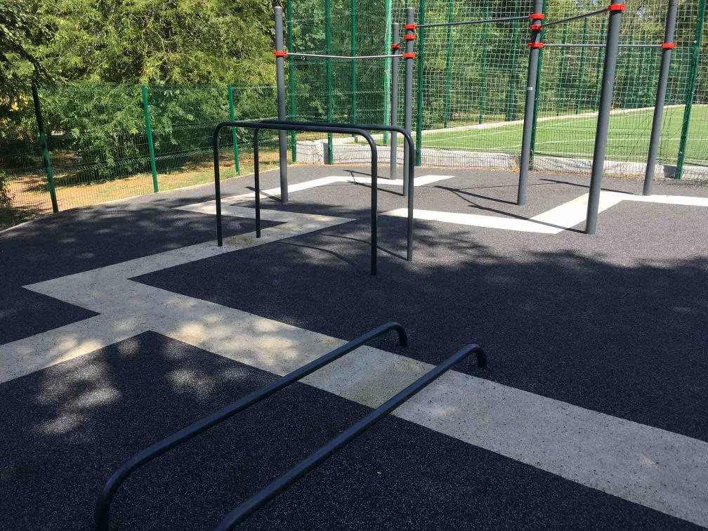 Spalier la Calisthenics Park at улица Цезаря Куникова, Ростов-на-Дону – fotografia 4 din 4