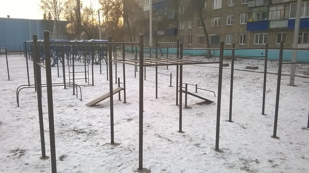 Pull Up Bar at Calisthenics Park at Стадион СДЮСШ, Стерлитамак – photo 1 of 4