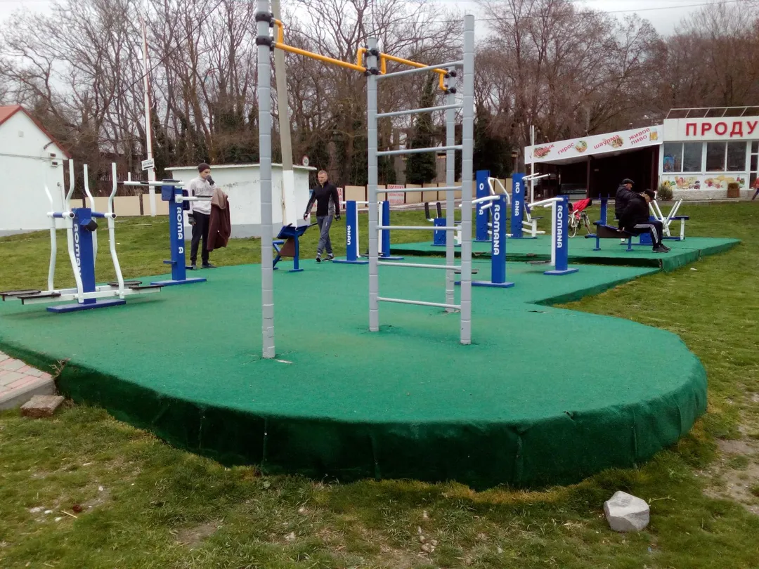 Турник на площадке Calisthenics Park at улица Мира, Кабардинка – фото 1 из 3