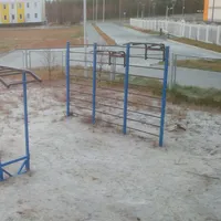 Calisthenics Park at улица Нефтяников, Губкинский - thumbnail 2