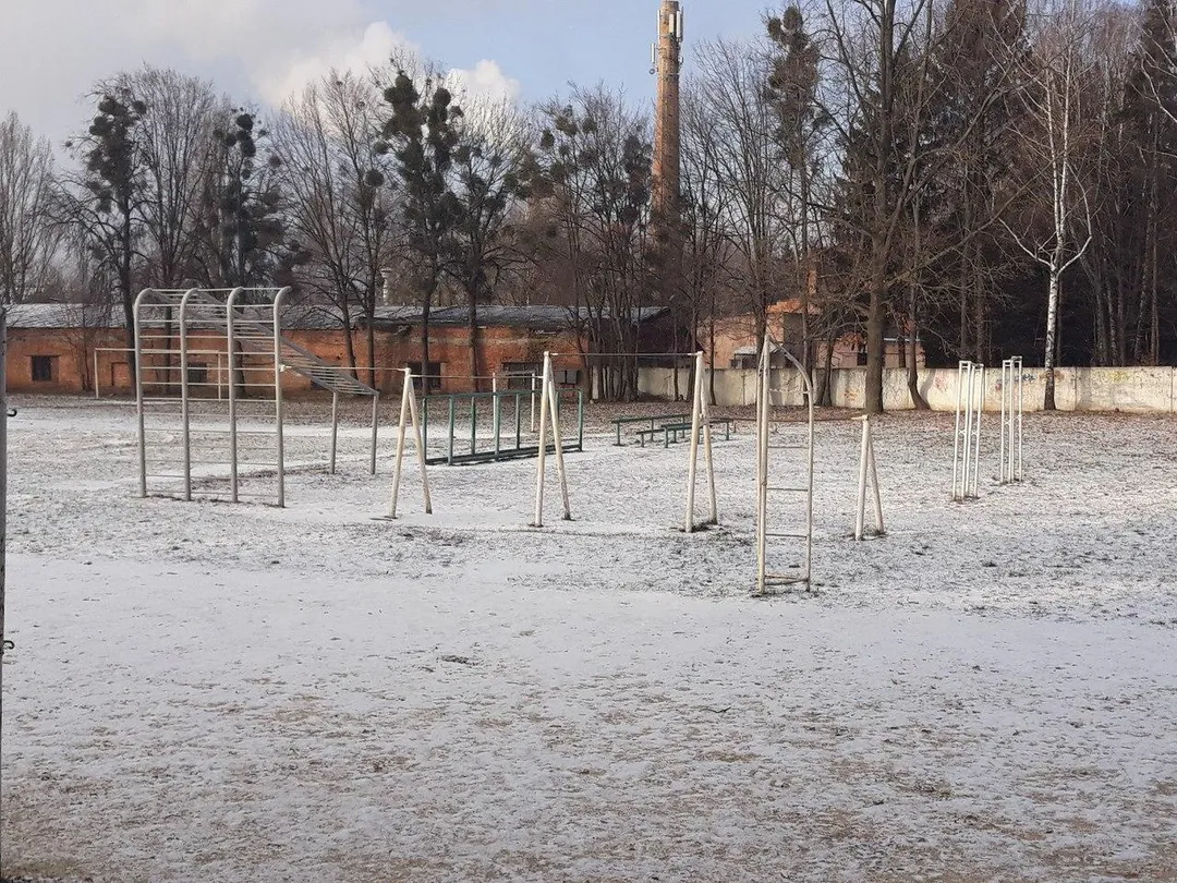 Klimmzugstange bei Calisthenics Park at проспект Юності, Вінниця – Foto 1 von 1