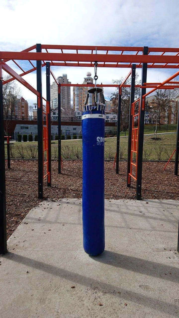 Упоры для отжиманий на площадке Calisthenics Park at Оболонська набережна, Київ #wp2558 – фото 6 из 7