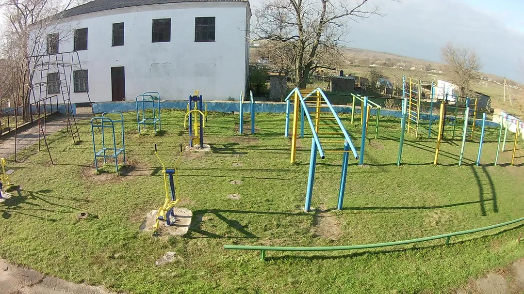 Pull Up Bar at Calisthenics Park at Незалежності вулиця, Новоолександрівка – photo 5 of 5