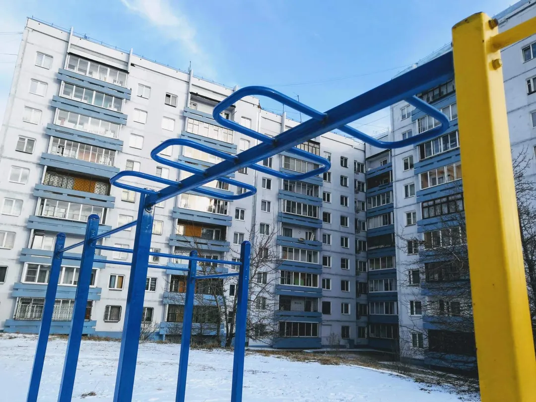 Hangelstange bei Outdoor Gym in Приморский микрорайон, Иркутск – Foto 4 von 6