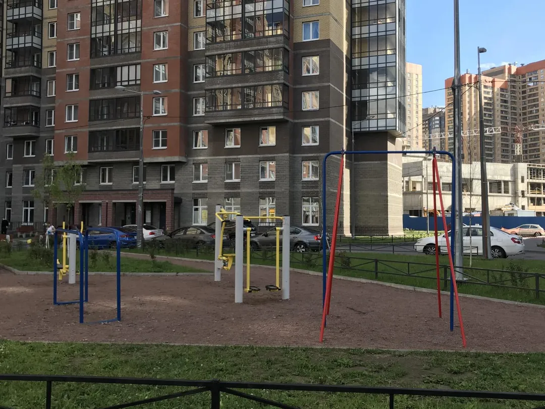 Pull Up Bar at Calisthenics Park at улица Николая Рубцова, Парголово – photo 1 of 2