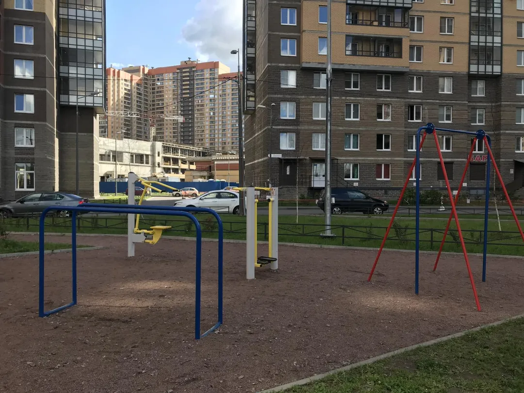 Parallel Gym Bars at Calisthenics Park at улица Николая Рубцова, Парголово – photo 2 of 2