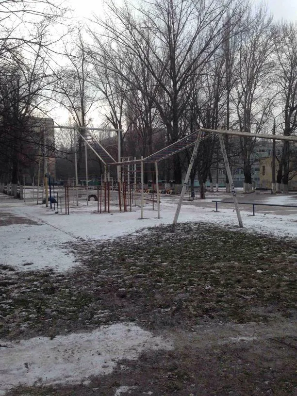 Barre de traction à Calisthenics Park at 15-та лінія, Одеса – photo 1 sur 1
