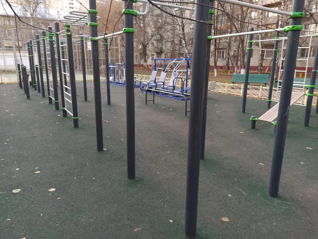 Sprossenwand bei Calisthenics Park at улица Войтовича, Реутов – Foto 4 von 4
