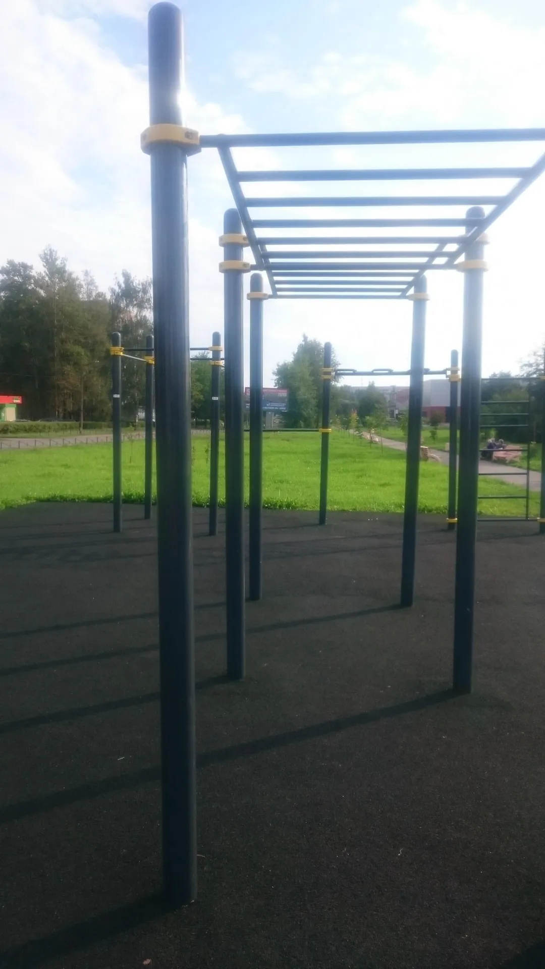 Турнік на майданчику Calisthenics Park at проезд имени Бойцов 4-й Армии, Тихвин – фото 6 з 7
