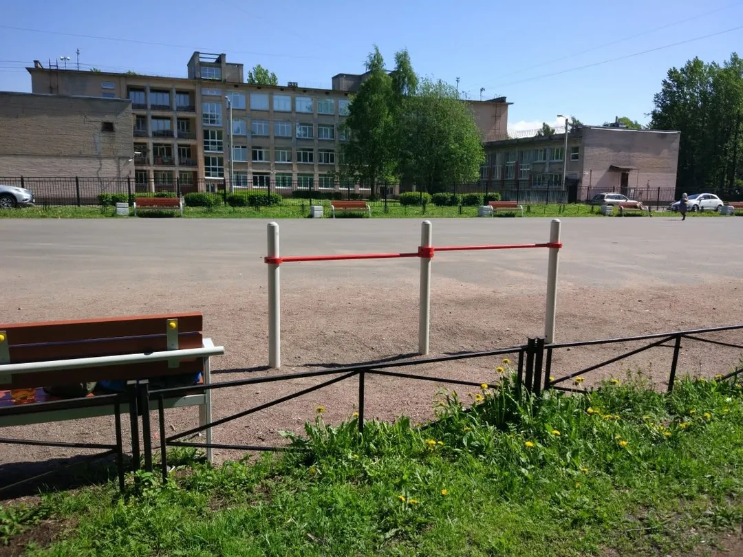 Barren bei Calisthenics Park at проспект Металлистов, Санкт-Петербург – Foto 2 von 7