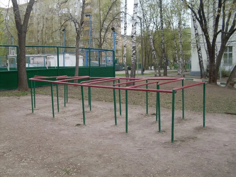 Barre de traction à Calisthenics Park at проектируемый проезд № 6024, Москва – photo 1 sur 5