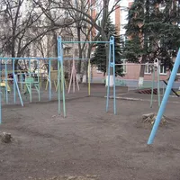 Calisthenics Park at улица Сальвадора Альенде, Москва - thumbnail 3
