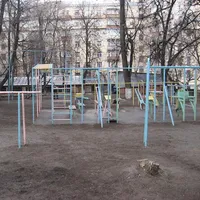 Calisthenics Park at улица Сальвадора Альенде, Москва - thumbnail 2