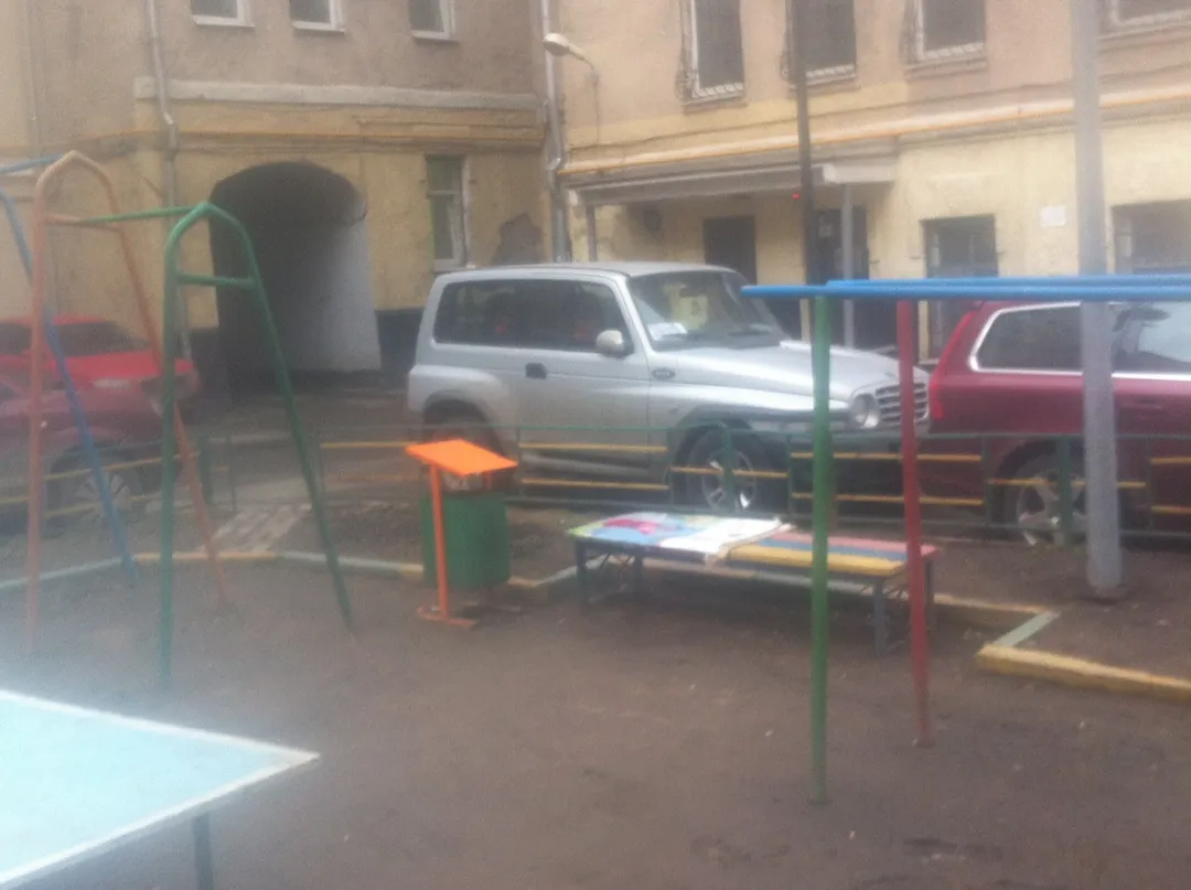 Barre de traction à Calisthenics Park at проспект Мира, Москва #wp2748 – photo 1 sur 2