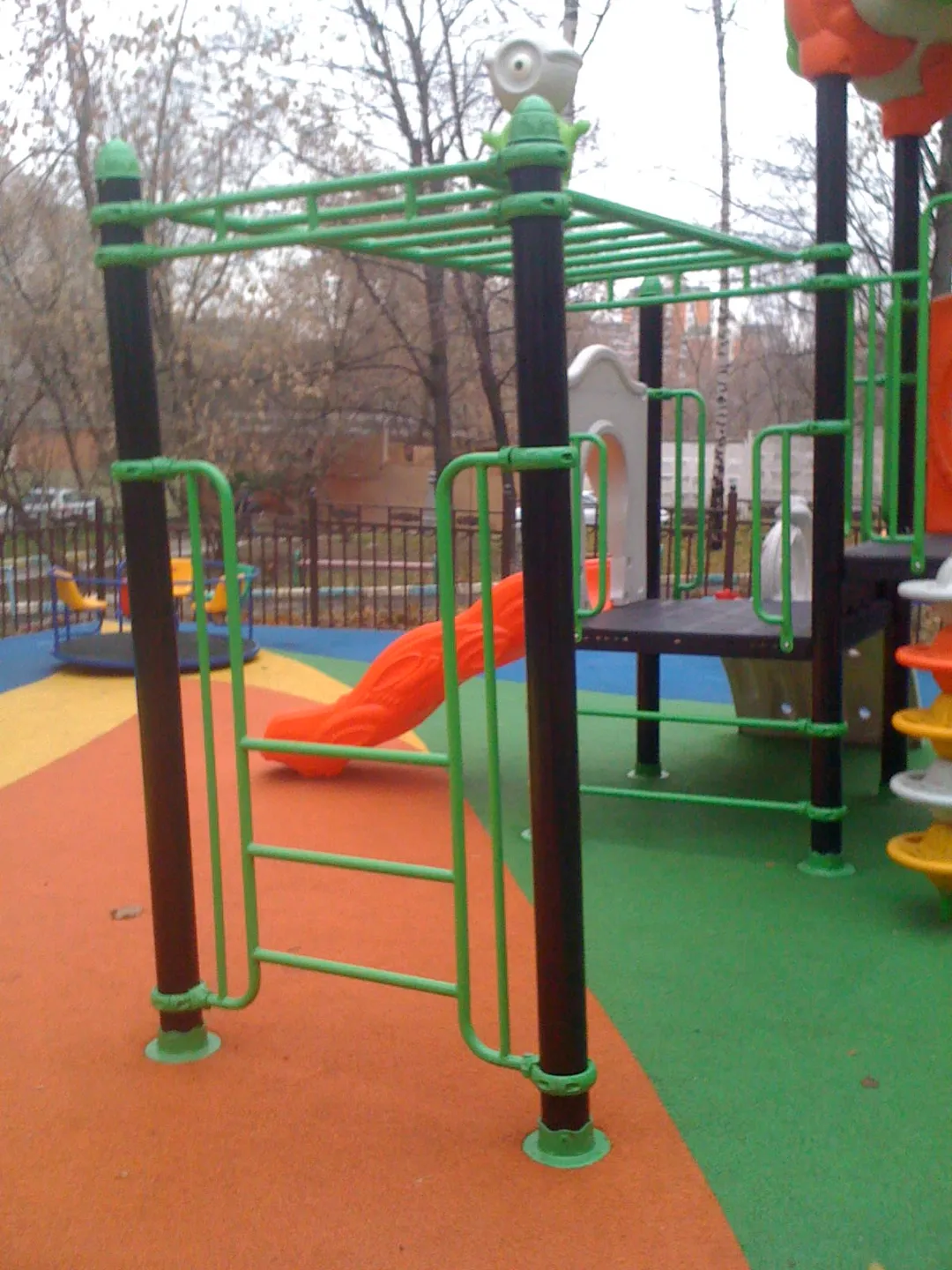 Air walker presso Calisthenics Park at улица Новая Дорога, Москва – foto 6 di 6