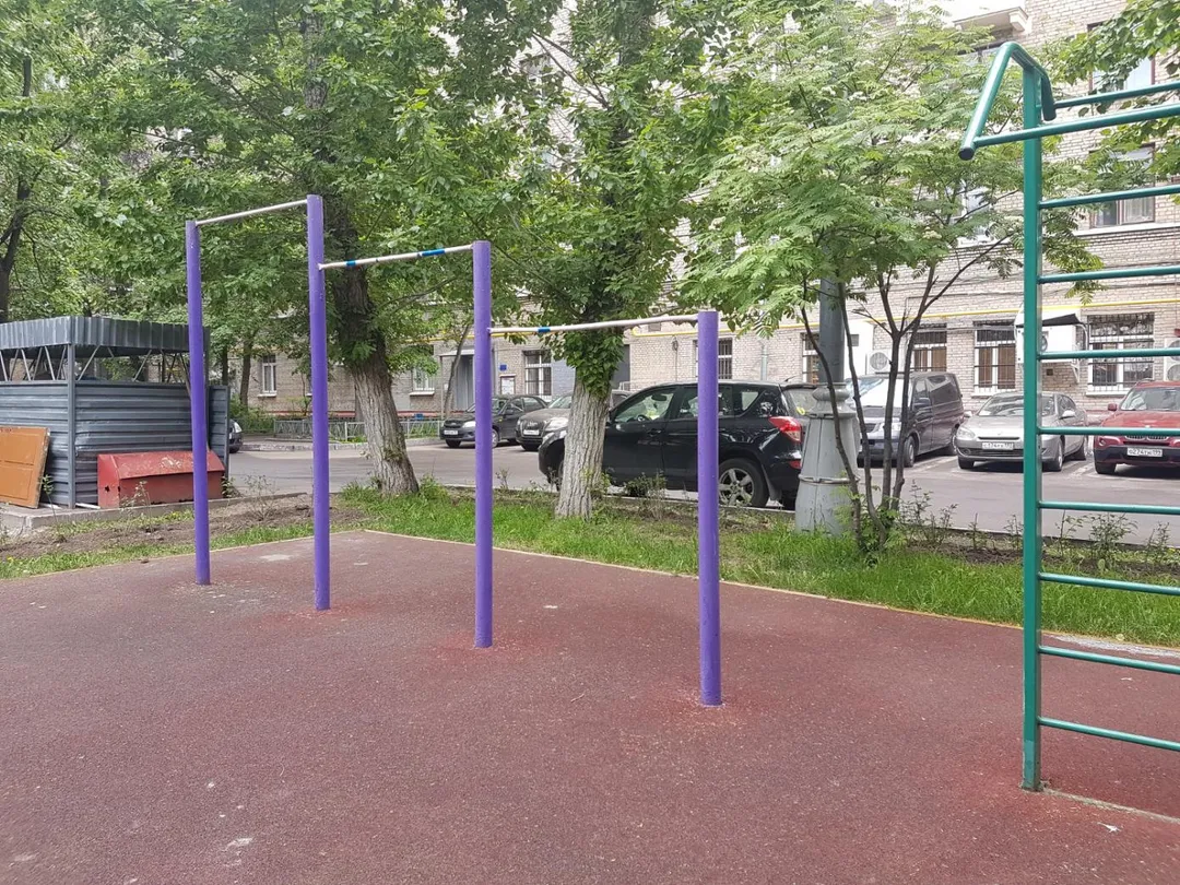 Bară de tracțiuni la Calisthenics Park at улица Вавилова, Москва #wp2772 – fotografia 1 din 3