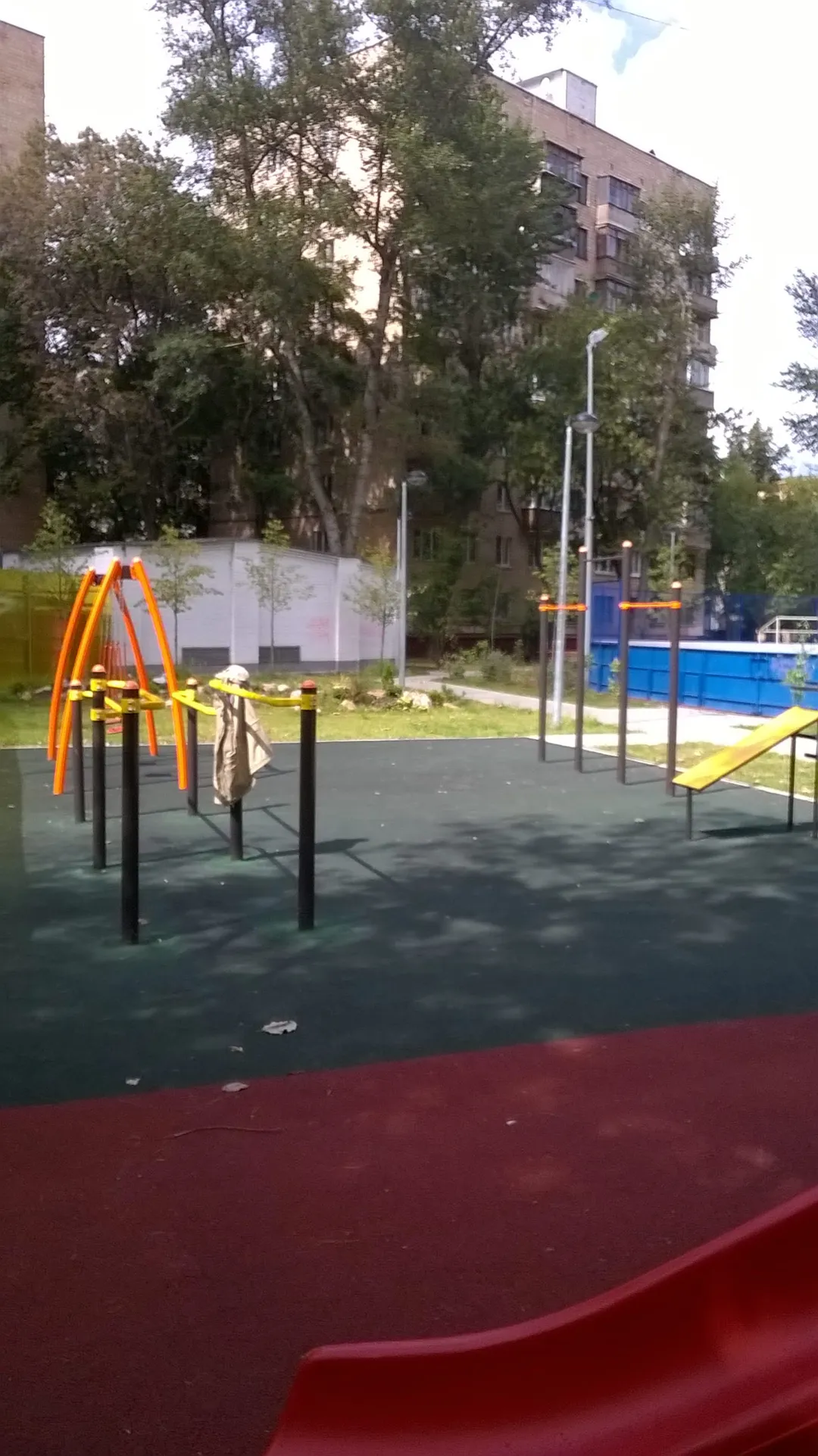 Bară de tracțiuni la Calisthenics Park at Вспольный переулок, Москва – fotografia 1 din 1