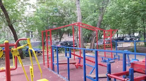 Турнік на майданчику Calisthenics Park at Вокзальный переулок, Москва – фото 1 з 2