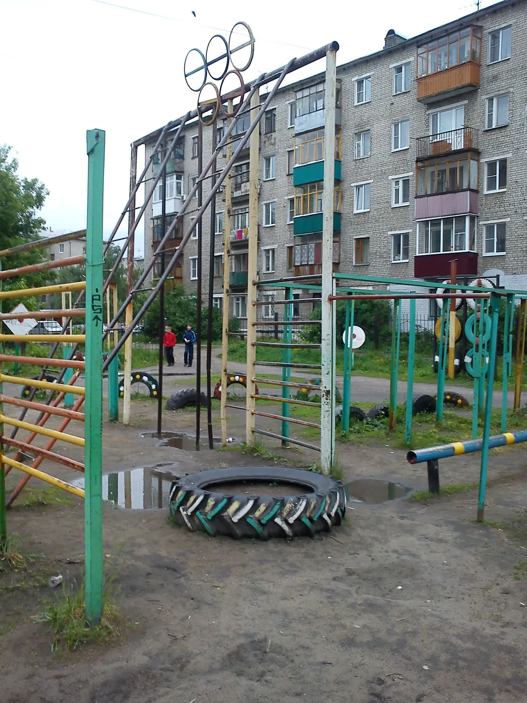 Parallel Gym Bars at Calisthenics Park at улица Мориса Тореза, Нижний Новгород – photo 2 of 4