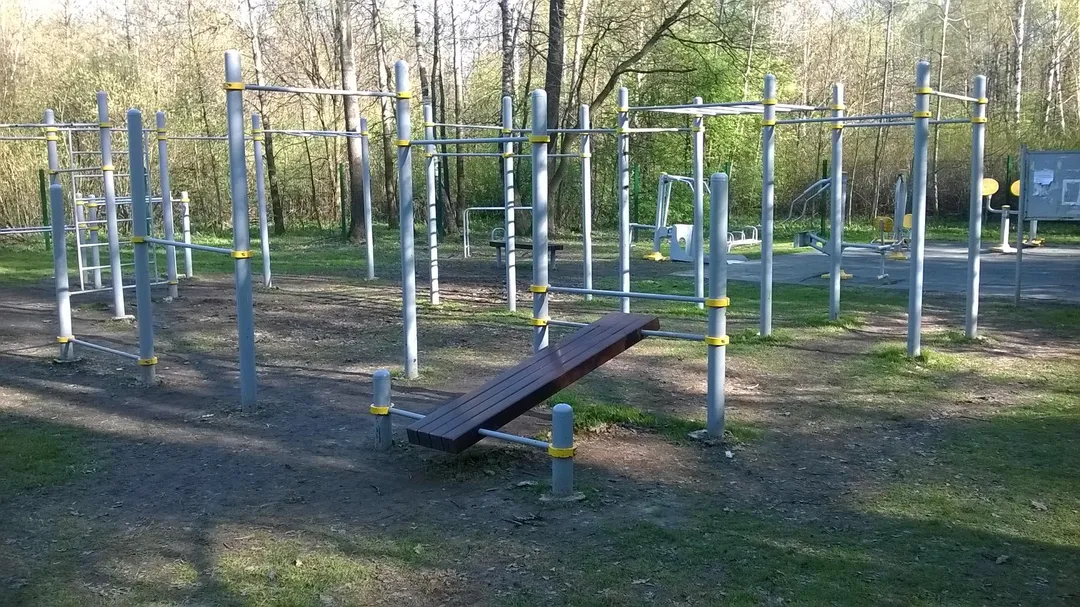 Parallele presso Calisthenics Park at Измайловский проспект, Москва #wp2831 – foto 9 di 10