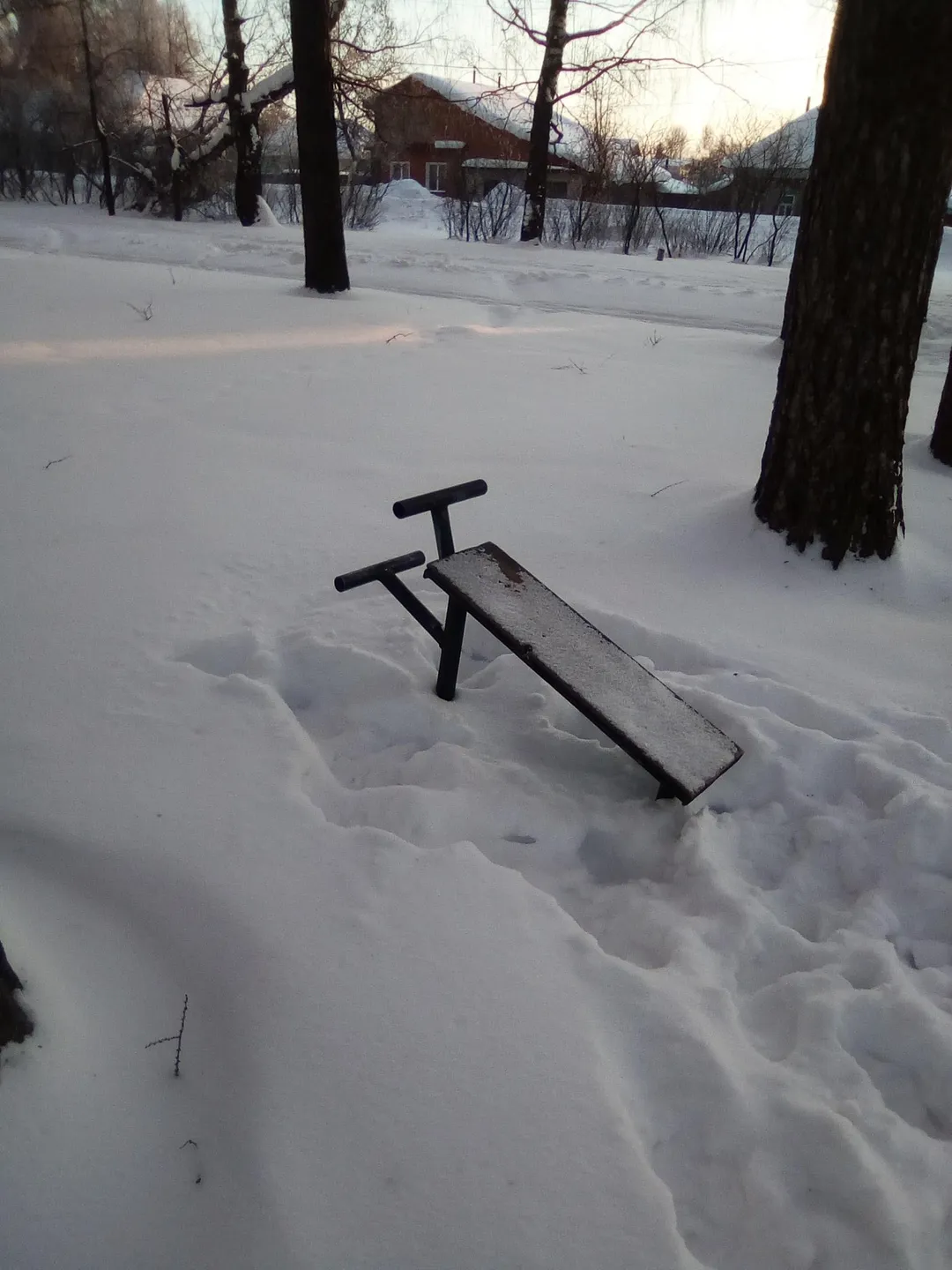 Spalliera presso Calisthenics Park at улица Карла Либкнехта, Советск – foto 6 di 9