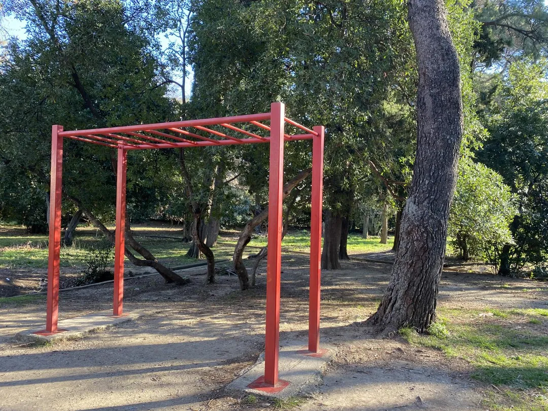 Abs Bench at Calisthenics Park at ulica maršala Tita, Bar – photo 5 of 7