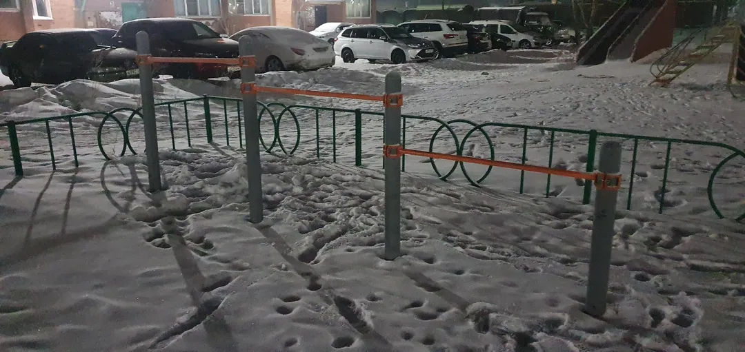 Sprossenwand bei Outdoor Gym in микрорайон Мясникова, Тайшет – Foto 4 von 6