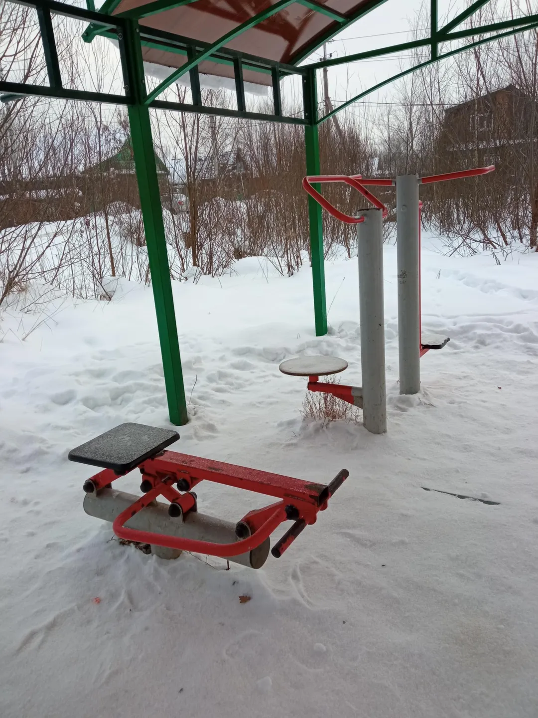 Air walker presso Calisthenics Park at Стахановская улица, городской округ Тверь – foto 6 di 7