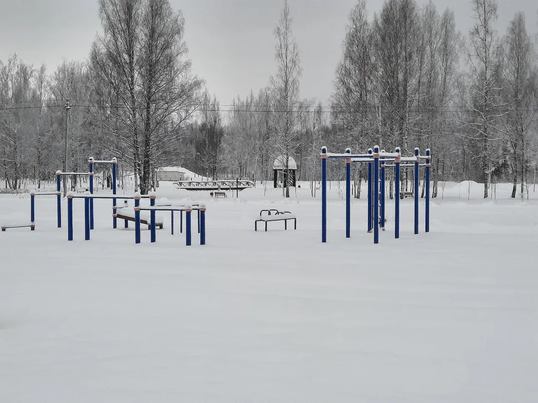 Pull Up Bar at Outdoor Gym #wp2867 in Хилово – photo 1 of 2