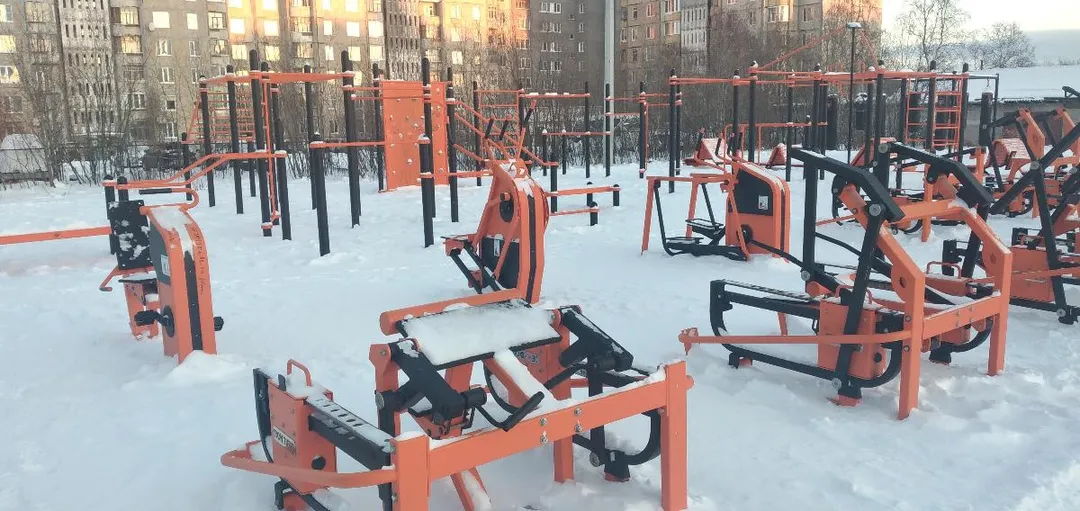 Pull Up Bar at Calisthenics Park at Школьный проезд, Мончегорск – photo 7 of 8