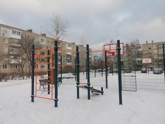 Calisthenics Park at улица Комбрига Патоличева, Дзержинск