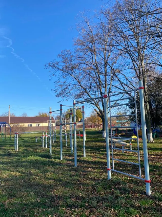Calisthenics Park at улица Кирова, Комсомольский