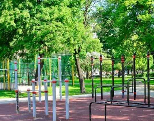 Calisthenics Park at улица К. Маркса, Кущёвская