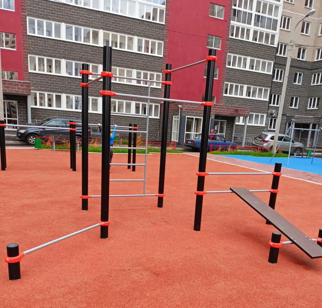 Турник на площадке Calisthenics Park at улица Генерала Кусимова, Уфа – фото 1 из 4