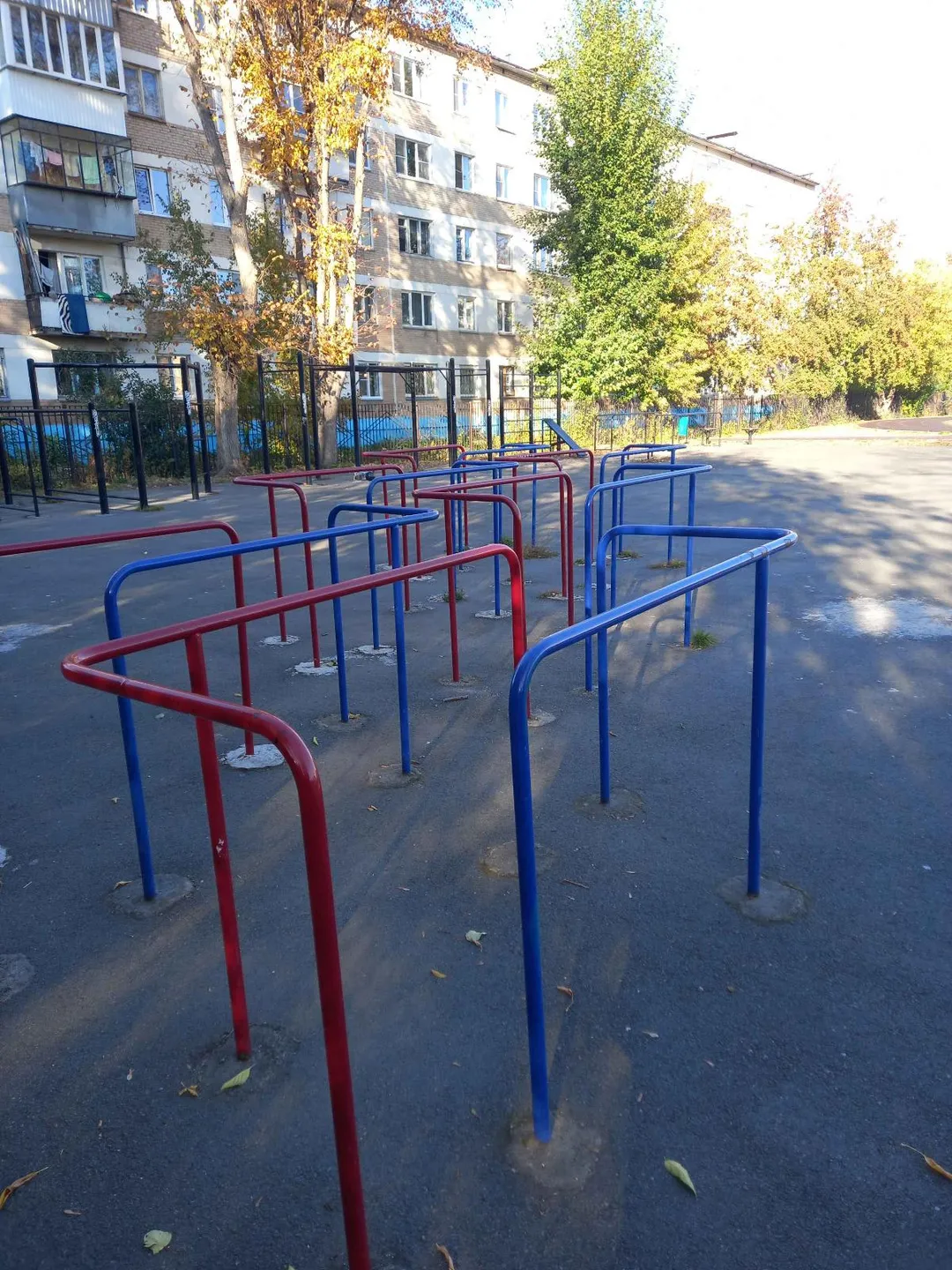 Bârnă de echilibru la Calisthenics Park at улица Куйбышева, Челябинск – fotografia 6 din 6