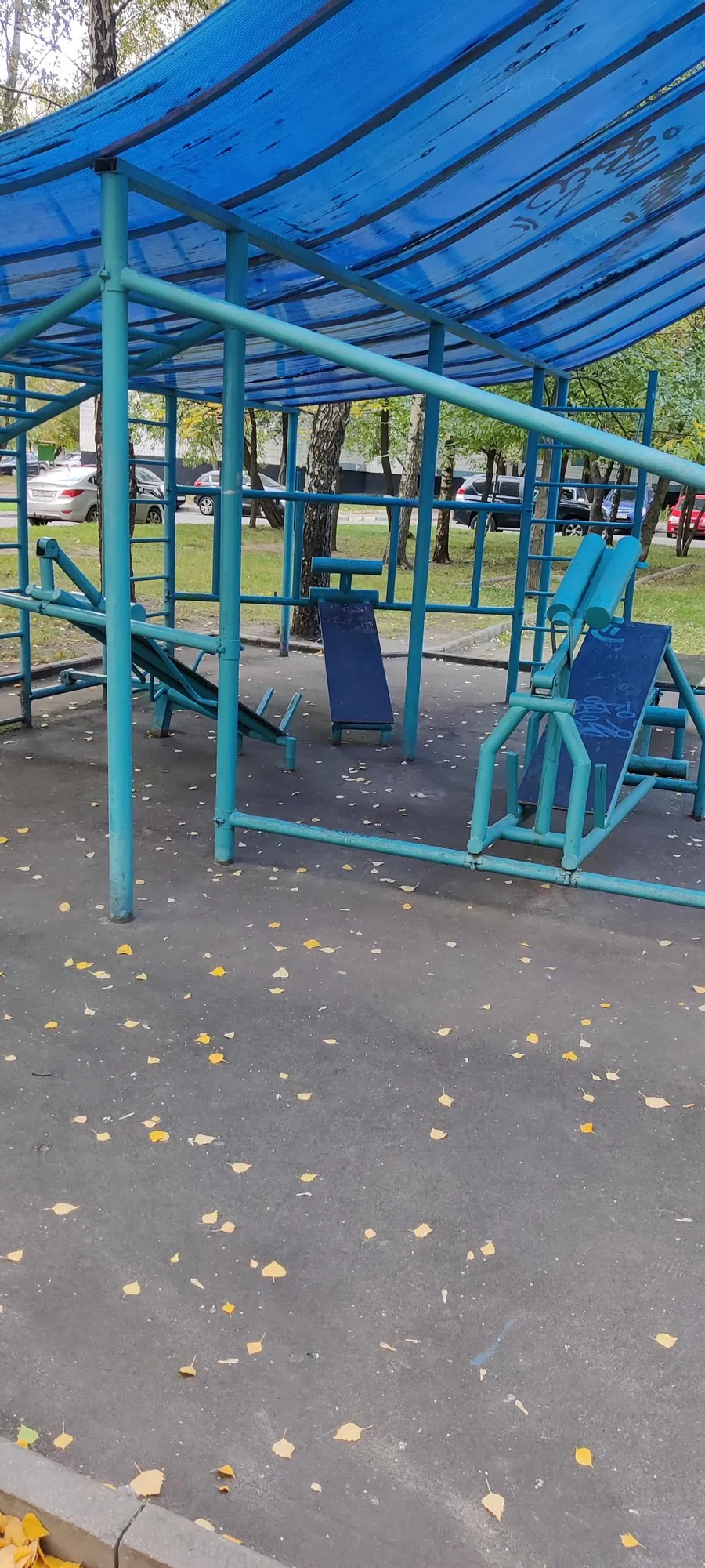 Bară de flotări la Calisthenics Park at улица Маршала Федоренко, Москва – fotografia 2 din 2