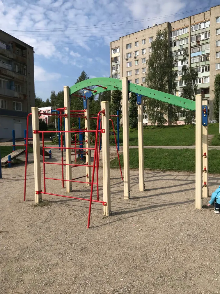 Barre de traction à Calisthenics Park at проезд Матросова, Ярославль – photo 1 sur 4