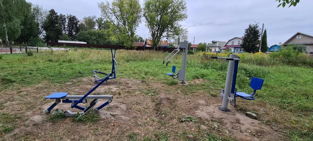 Abs Bench at Calisthenics Park at улица Дербасовой, Гавриловка – photo 4 of 4