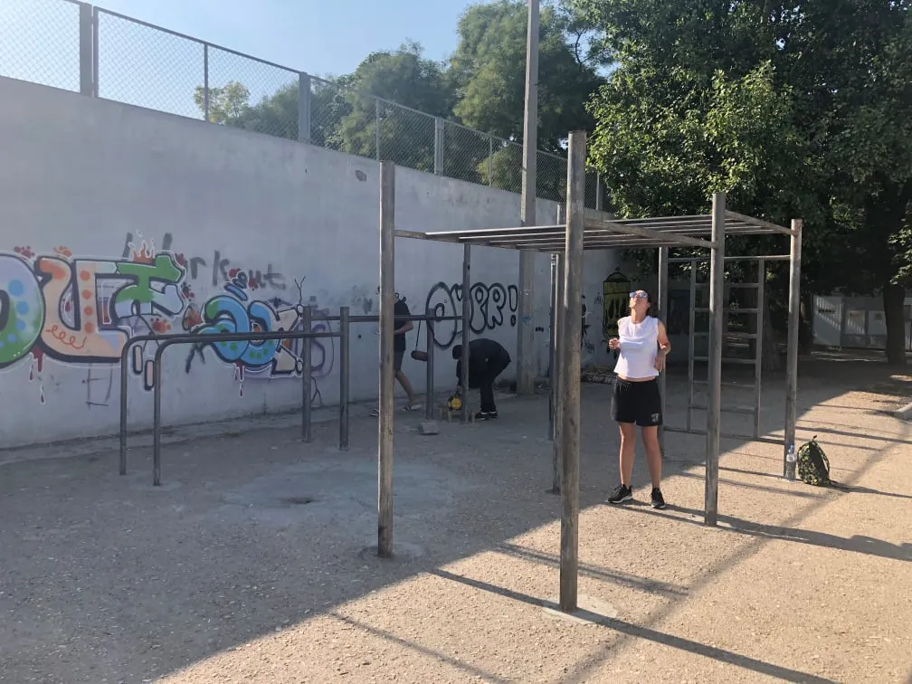 Bare paralele la Calisthenics Park at Одесская улица, Севастополь #wp3008 – fotografia 2 din 3