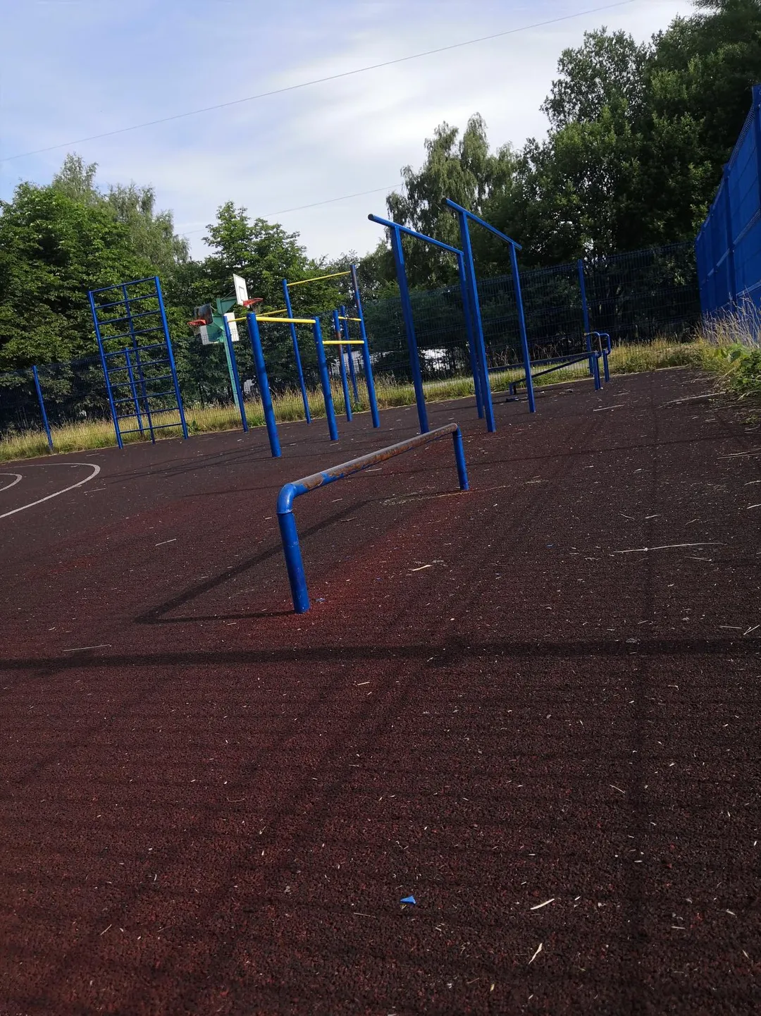 Parallele presso Calisthenics Park at Новая улица, Светлогорск – foto 3 di 3