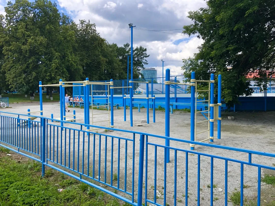 Wall Bars at Calisthenics Park at Олимпийская набережная, Екатеринбург #wp3076 – photo 3 of 4