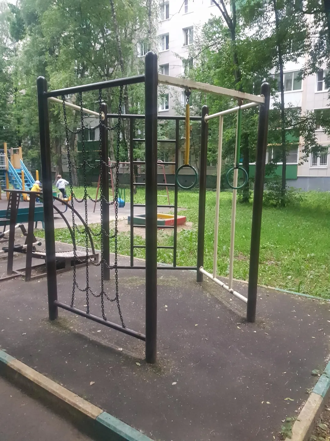 Wall Bars at Calisthenics Park at Напольный проезд, Москва – photo 2 of 2