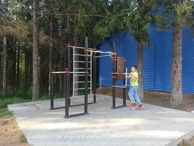 Calisthenics Park at Лесопарковая улица, Сыктывкар