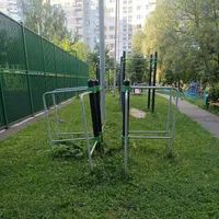 Calisthenics Park at Тропарёвская улица, Москва #wp3098 - thumbnail 1