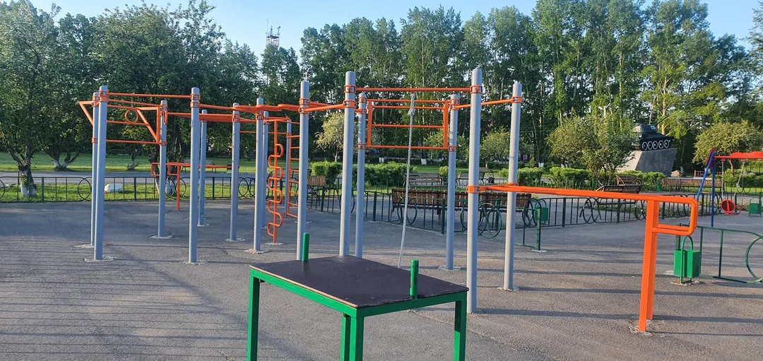 Hangelstange bei Calisthenics Park at Партизанская улица, Тайшет – Foto 3 von 8